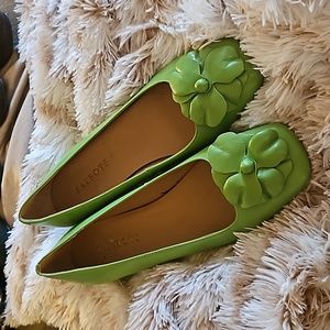 Talbots Leather Heel Pumps w/ decorative leather flower